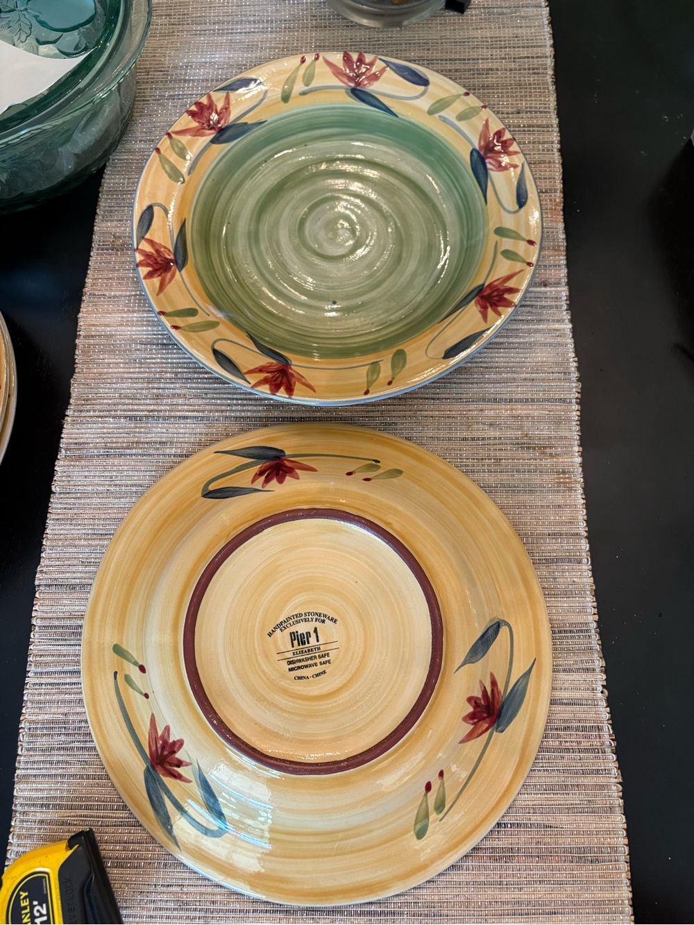 Set of 2 Pier 1 Elizabeth pattern rimmed dinner plate, measures 11 1/2 “diameter